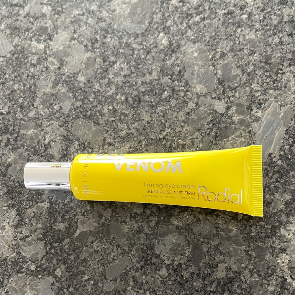 Rodial Bee Venom Eye Cream smooth lines, fade circles, brightens